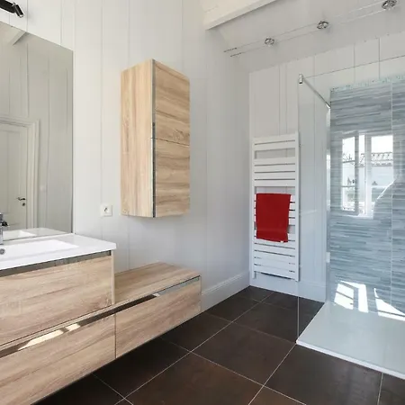 4 Etoiles - 90 M De La Sea And Mountain Pleasure *