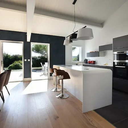 Villa 4 Etoiles - 90 M De La Sea And Mountain Pleasure *