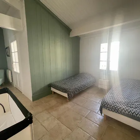Villa 4 Etoiles - 90 M De La And Mountain Pleasure Sainte-Marie-de-Re
