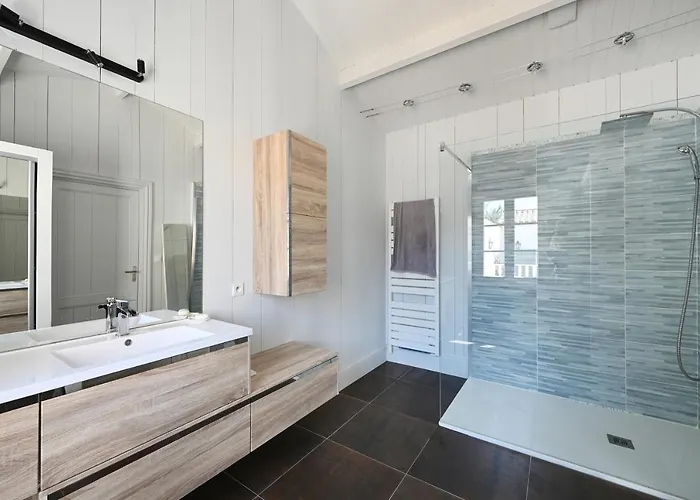 4 Etoiles - 90 M De La Sea And Mountain Pleasure Villa *